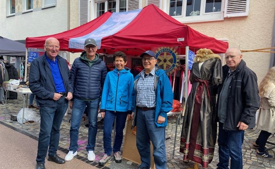 Das Verkäuferteam der Frühschicht